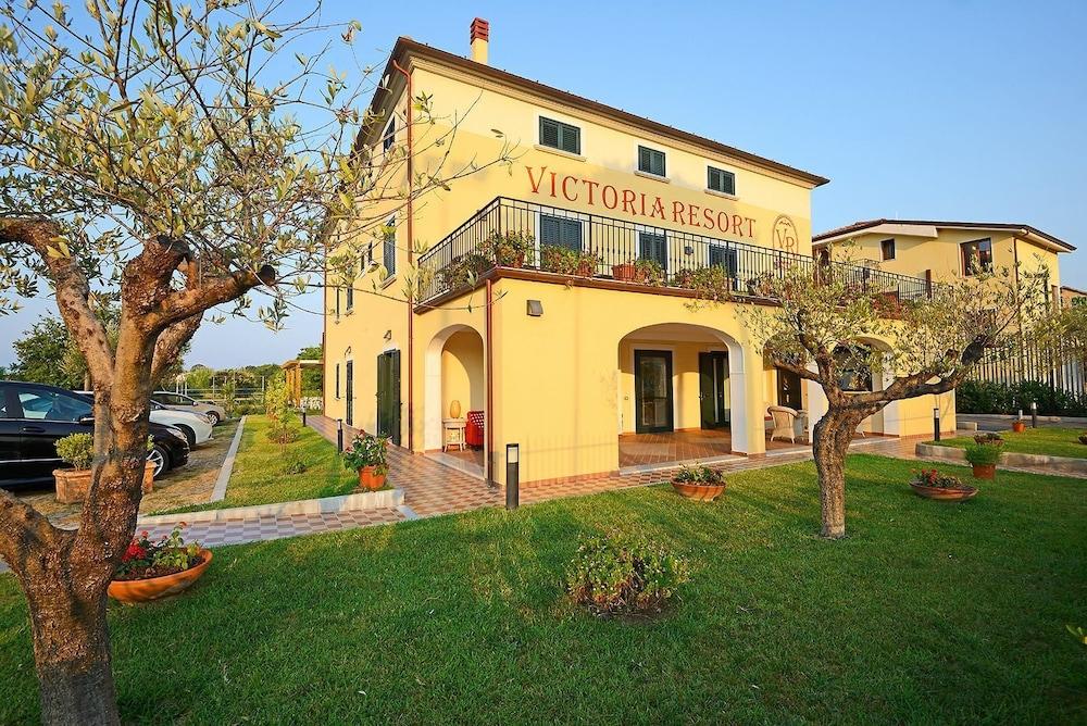 فيكتوريا ريزورت
