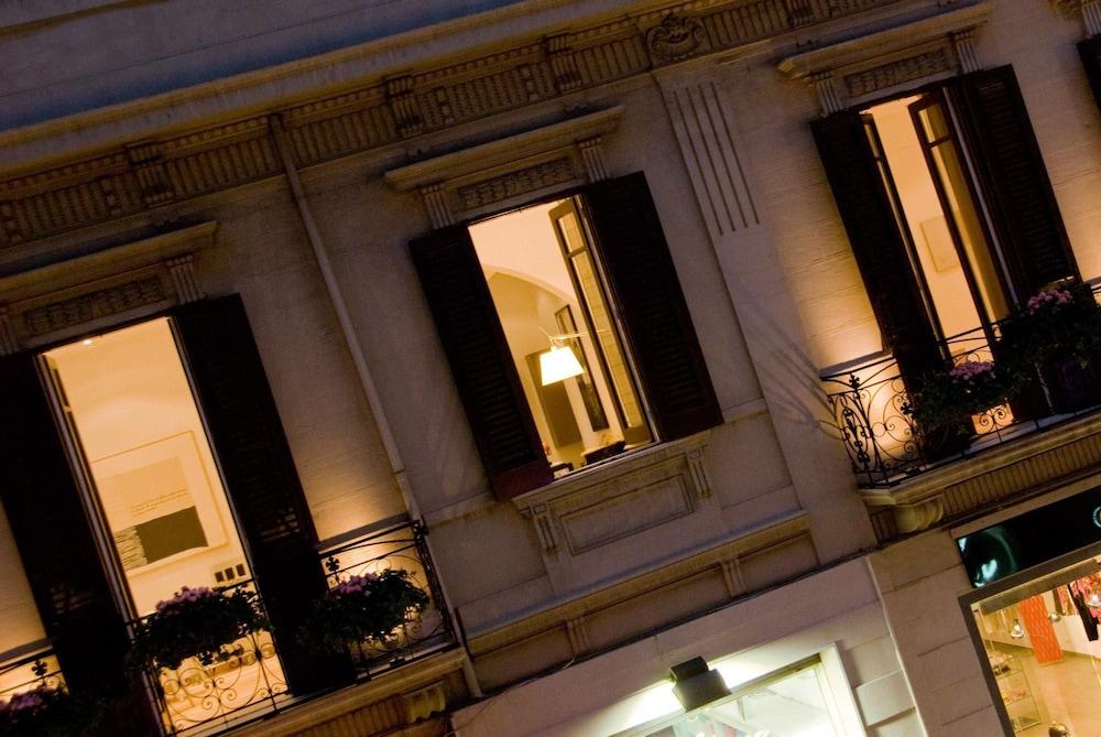 سويت 70 لاكشري بد آند بريكفاست المنطقة الخارجية