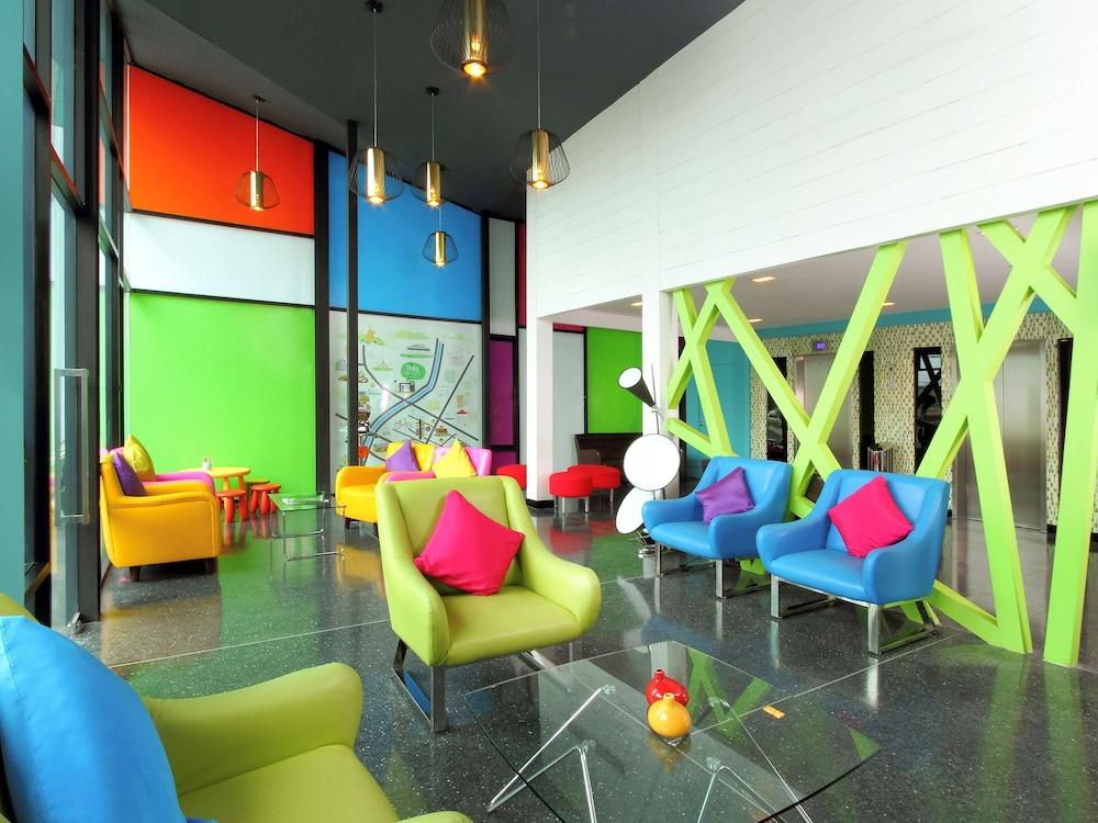 إبيس ستايلز شيانج ماي(أول سيزونز سابقًا) المنطقة الخارجية