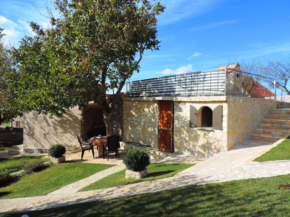 Holiday Home Voloder Exterior