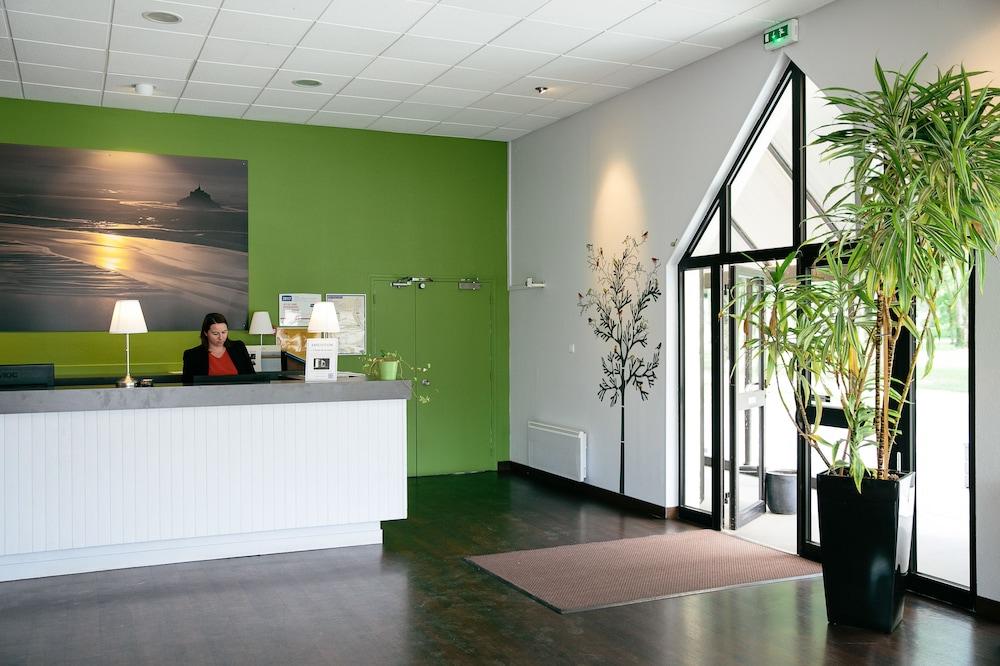 Hôtel Vert Reception