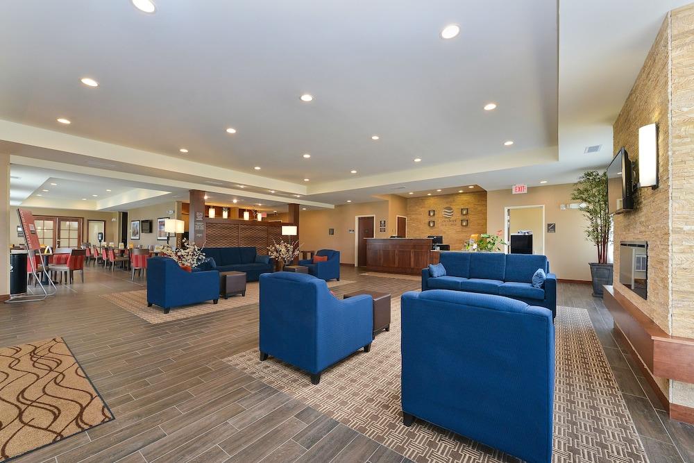 كمفورت إن آند سويتس أفيرا ساوث ويست منطقة الجلوس في الردهة