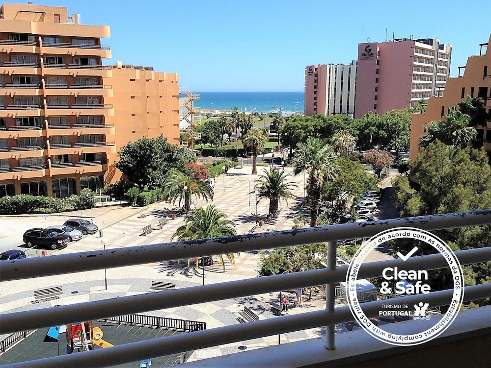 دسكفري أبارتمنت فيلامورا الصورة الأساسية