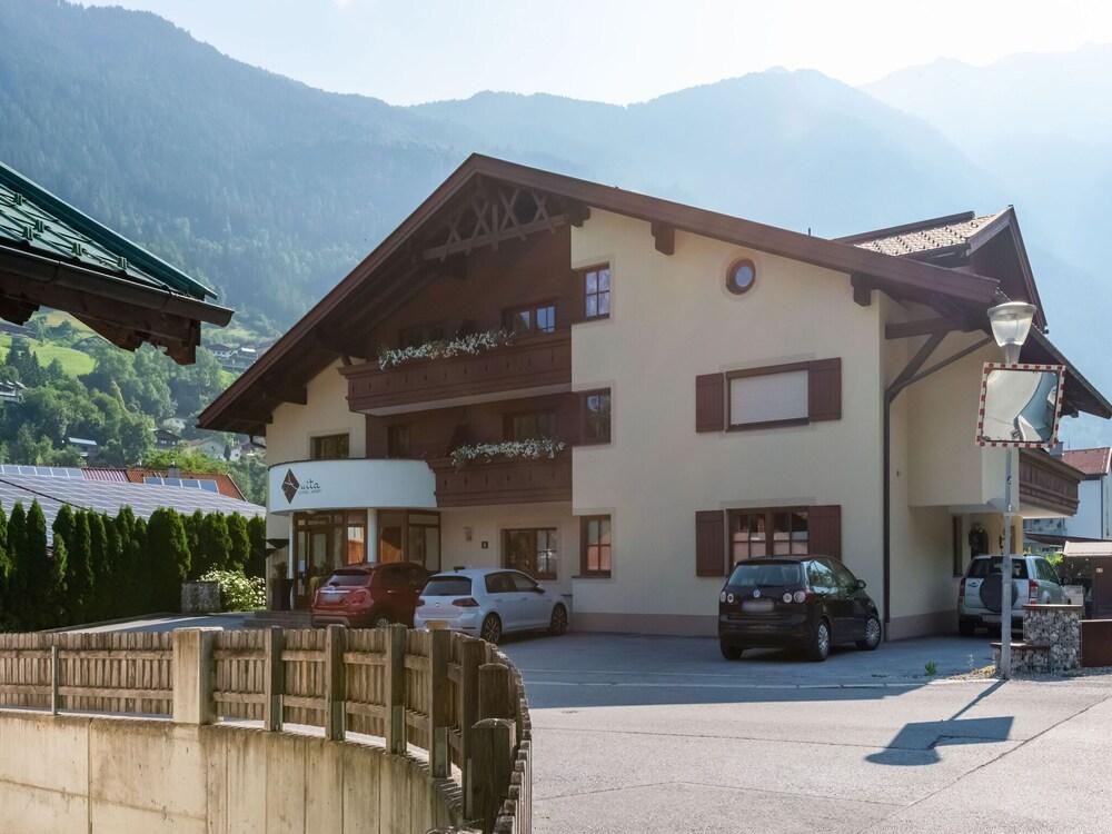 Lovely Apartment in Oetz With a View Exterior