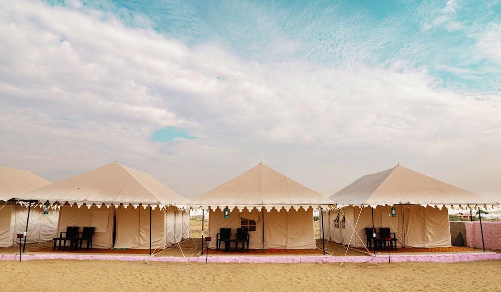 Patel Desert Camp Exterior