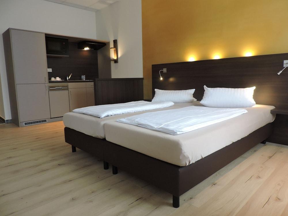 Apart-Hotel Wiesbaden Featured Image