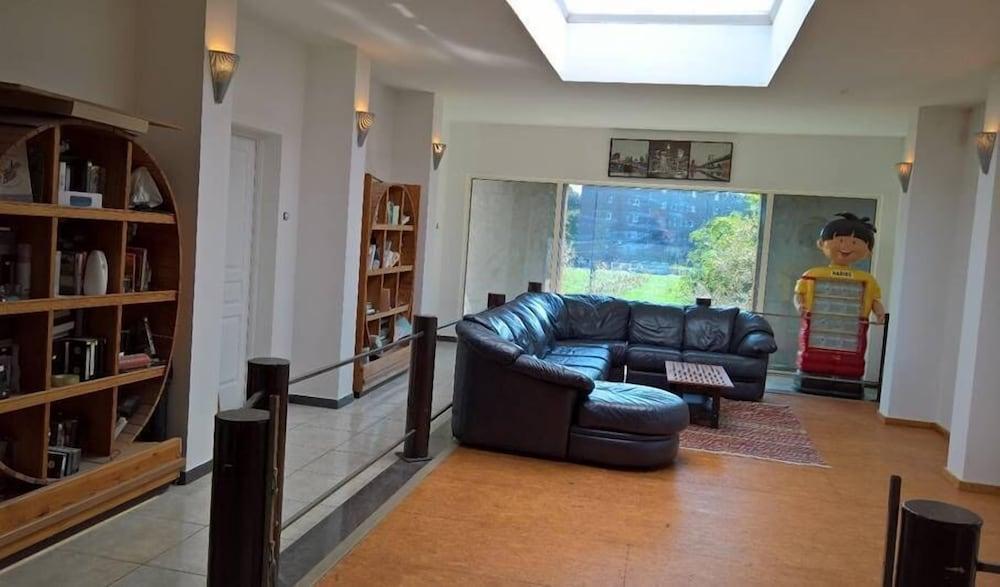 بامبو إي أوليفيه - شامبر دوت داخلي