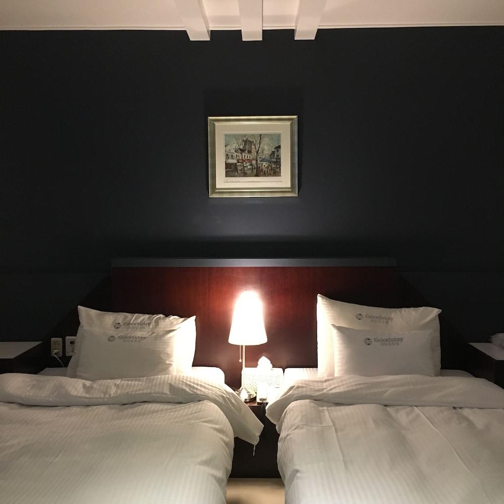 Charmant Hotel