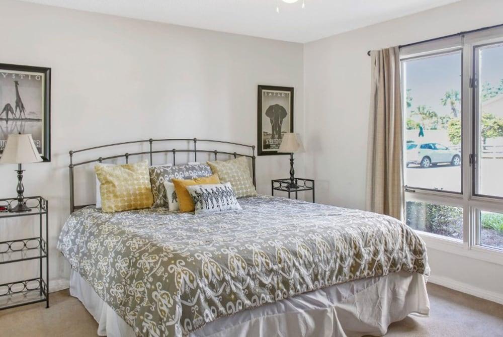 Boardwalk by Seascape Resort Room