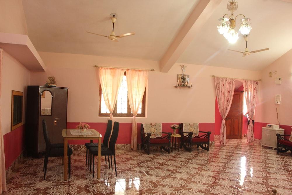 OYO 9362 Home Beach View Studio Coco Beach Lobby