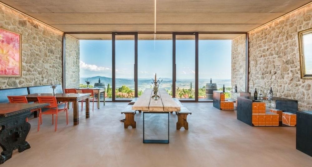 فالدونيكا وينيري آند فاينيارد ريزيدانس منطقة الانتظار في الردهة