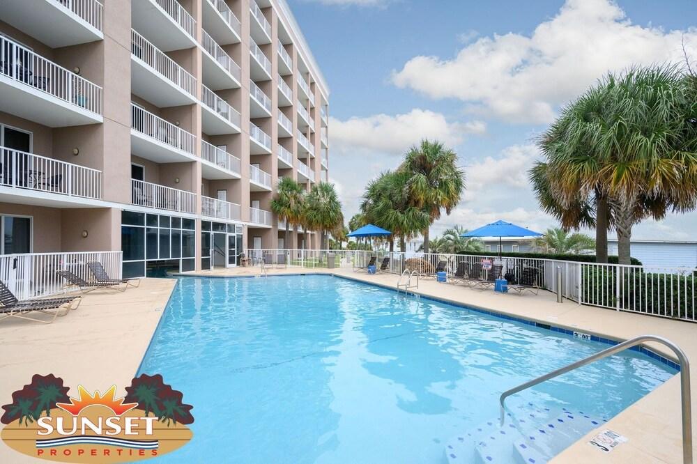 Dunes 602 Condo with Gulf View and Access to Saltwater Pool by RedAwning Waterslide