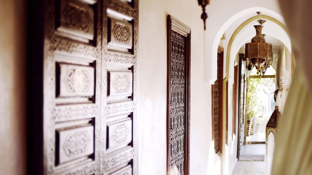 Riad Wow Exterior