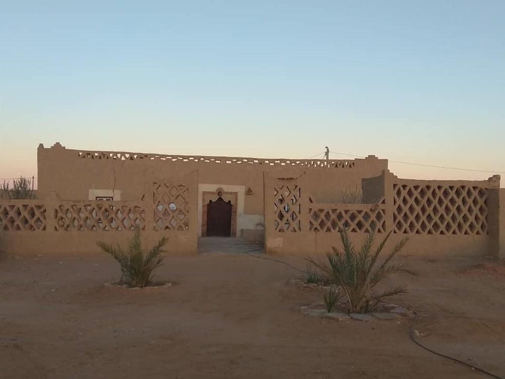 أفراكلي أوبيرج الخملية