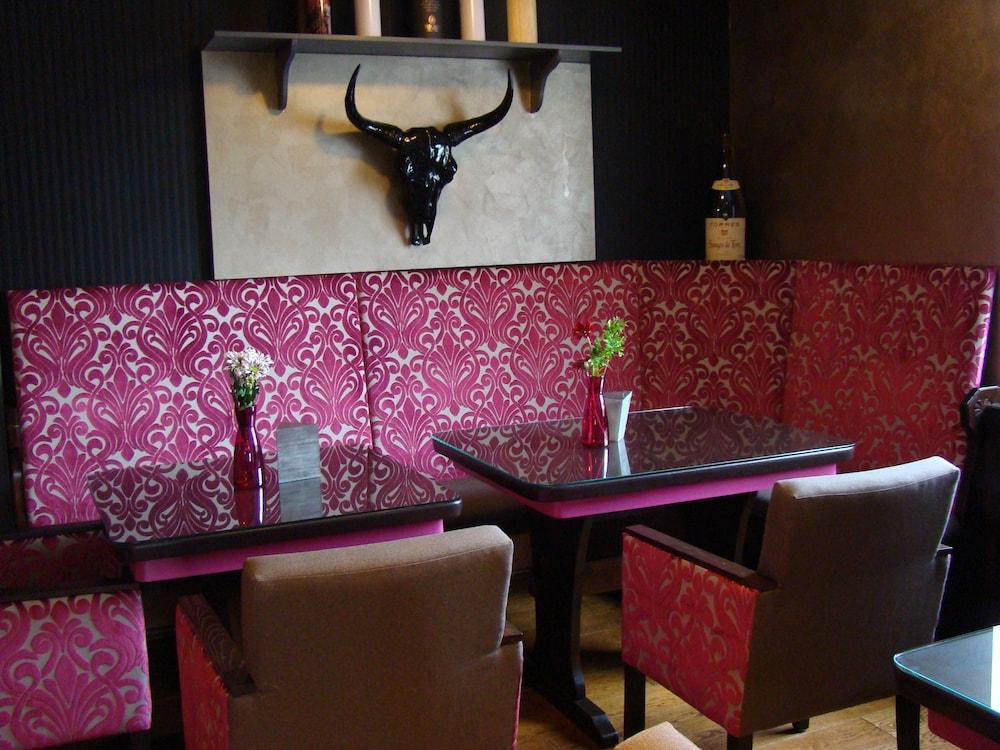 بيبراس هيسيشر هوف تفاصيل الفندق من الداخل