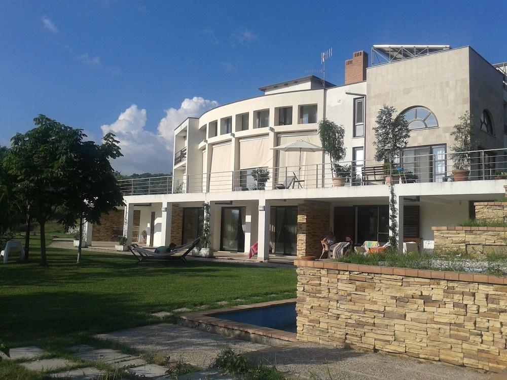 بد آند بريكفاست إل كوربيزولو