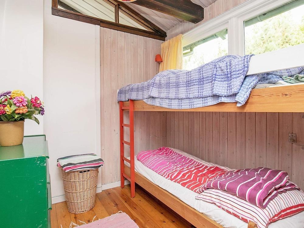 مودرن هوليداي هوم إن فالستر ويذ تيريس غرفة