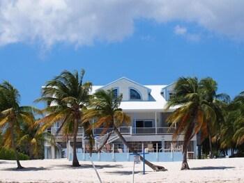 Sir Turtle Beach Villas Exterior