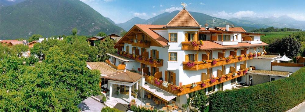 هوتل هوبرتوسهوف المنطقة الخارجية