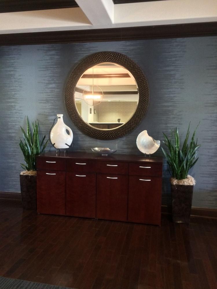 هوم وود سويتس باي هيلتون لويسفيل إيست الردهة