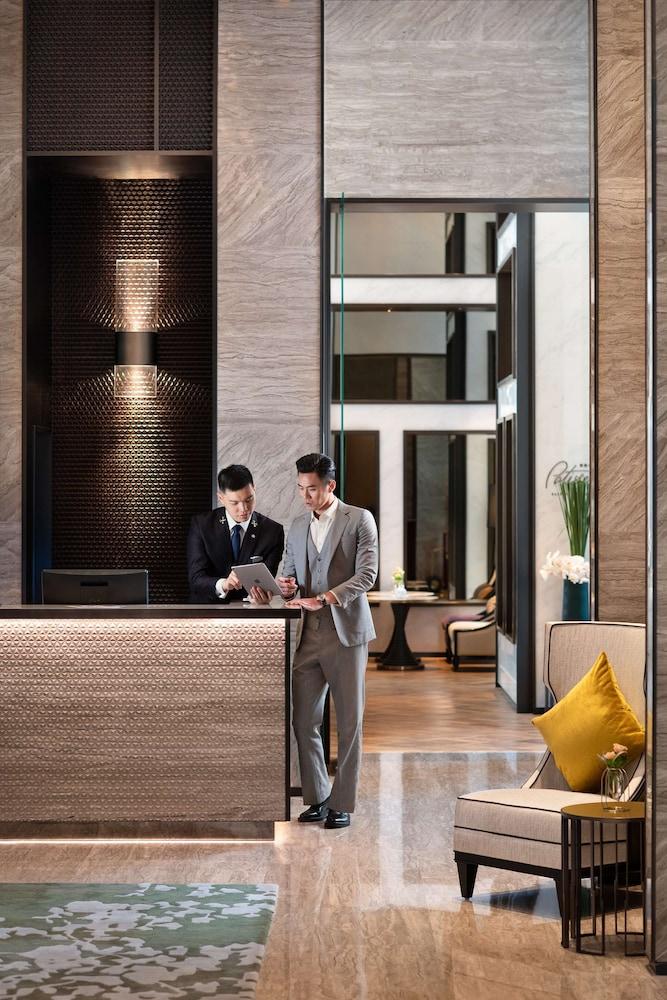 Raffles Shenzhen Lobby