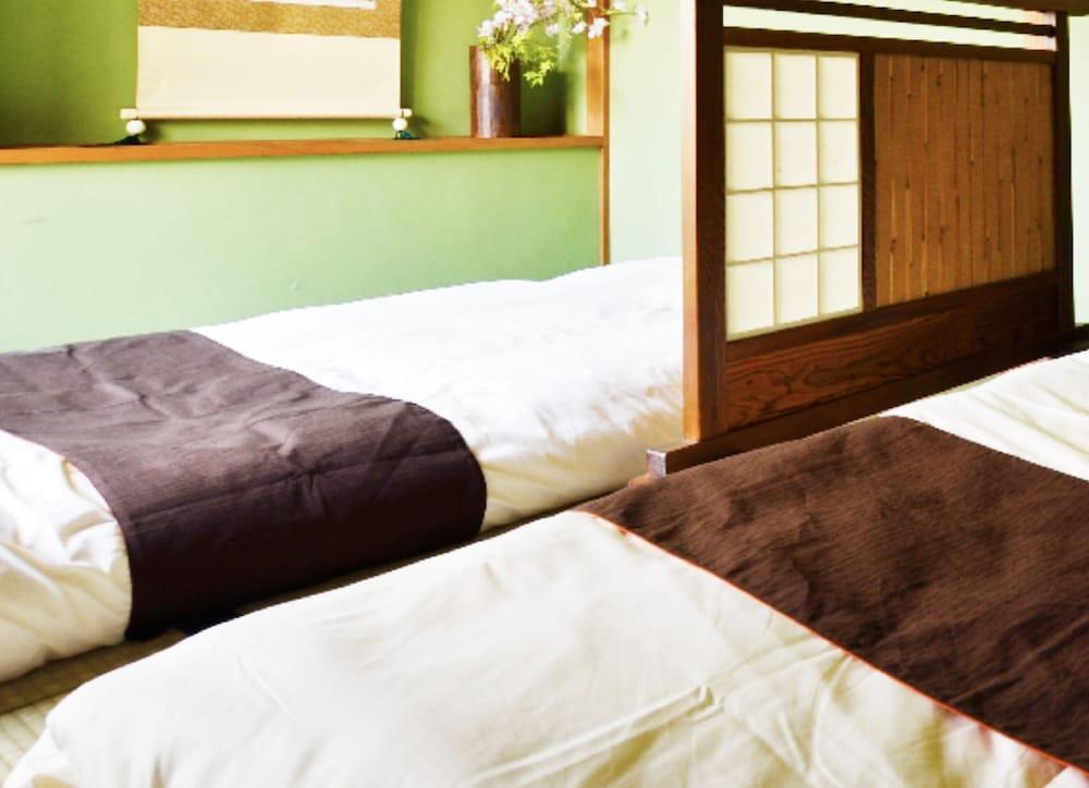 سيتي هوتل يونيفيرسال جابان الصورة الأساسية