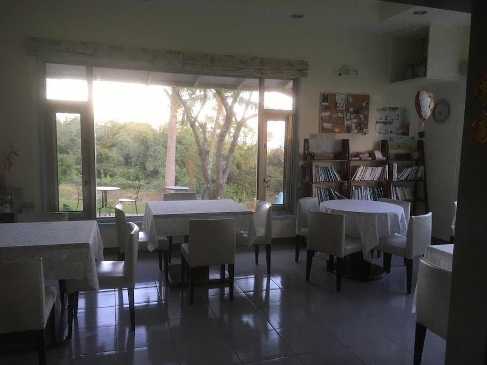 نانبالي بد آند بريكفاست داخلي