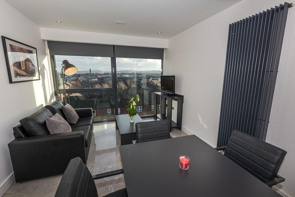 دريم أبارتمينتس - ذي جاليري