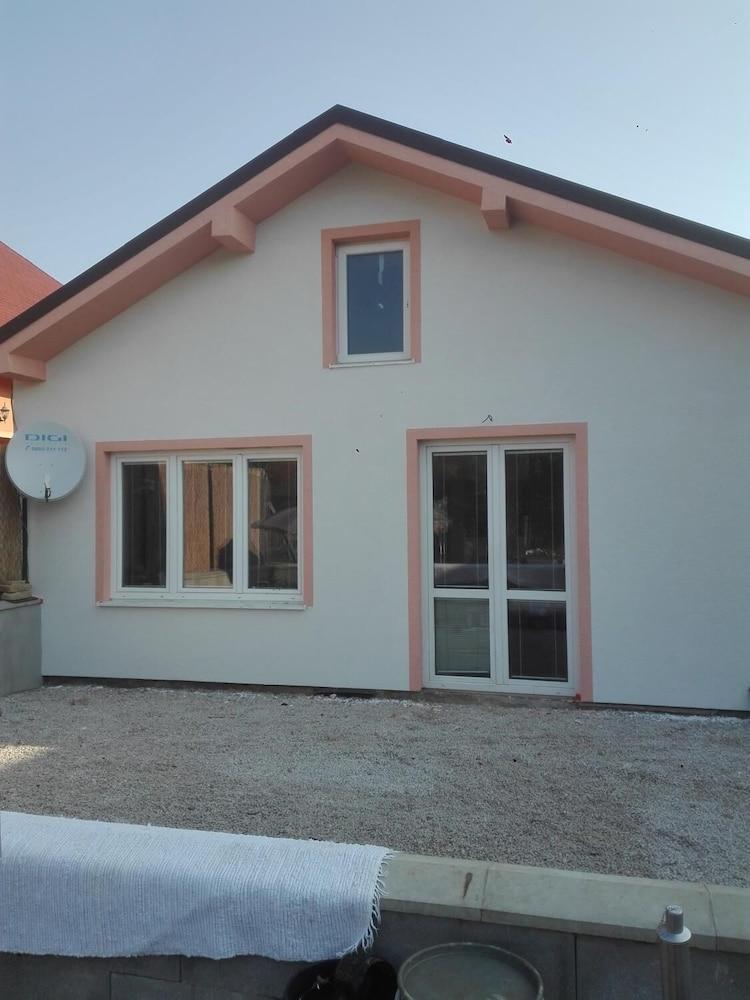 Apartmany Halex 4 Exterior