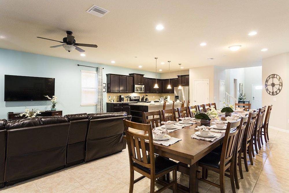 إس إتش في 118 - ويندسور آت ويست سايد نمبر 19 - 9 بد رومز 6 باث رومز فيلا منطقة الانتظار في الردهة