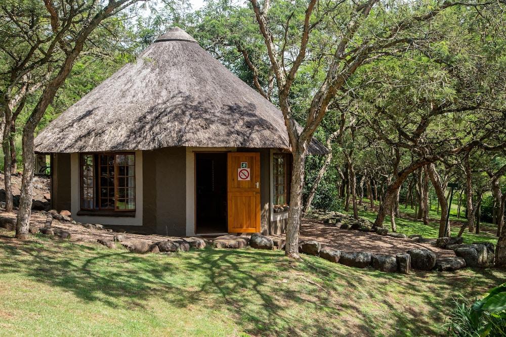 Ascot Bush Lodge Exterior