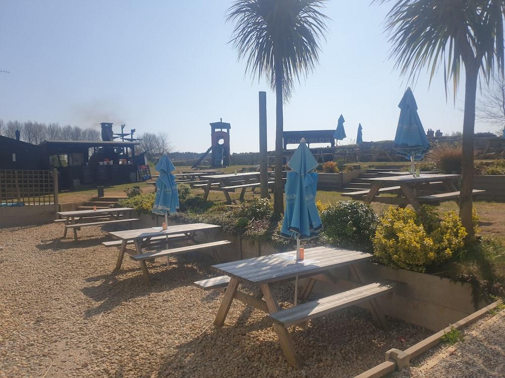 إليز فوت إن