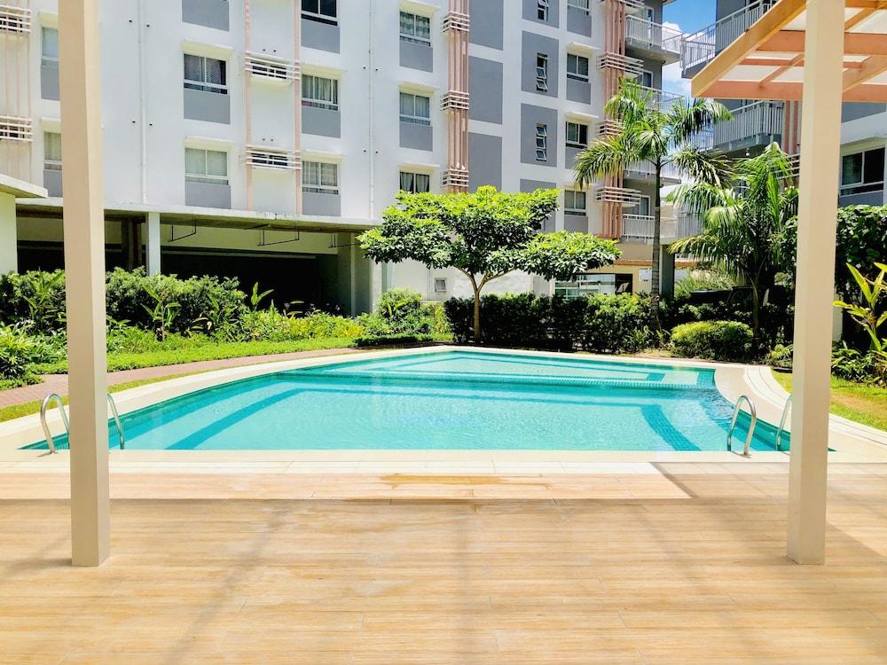 رومانتيك أيربان جيتاواي باي بريميتيف ستاي حمام سباحة مكشوف