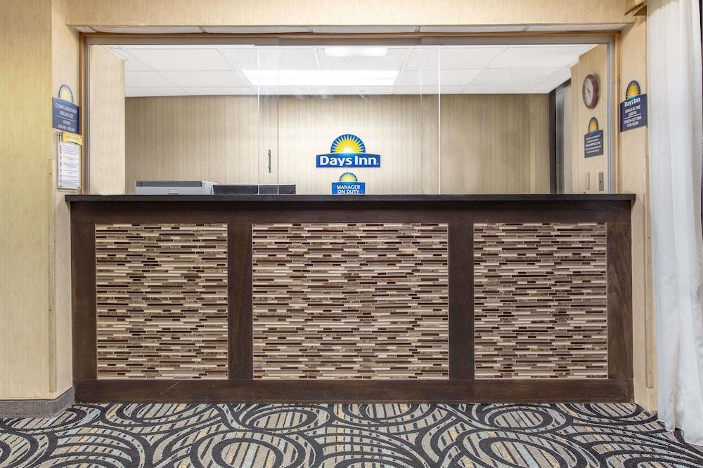 دايز إن باي ويندام كوليدج بارك الردهة