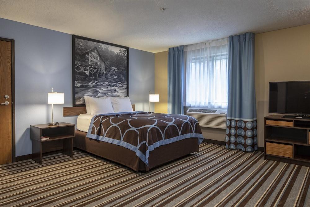 سوبر 8 باي ويندام ستيوبينفيل أخرى