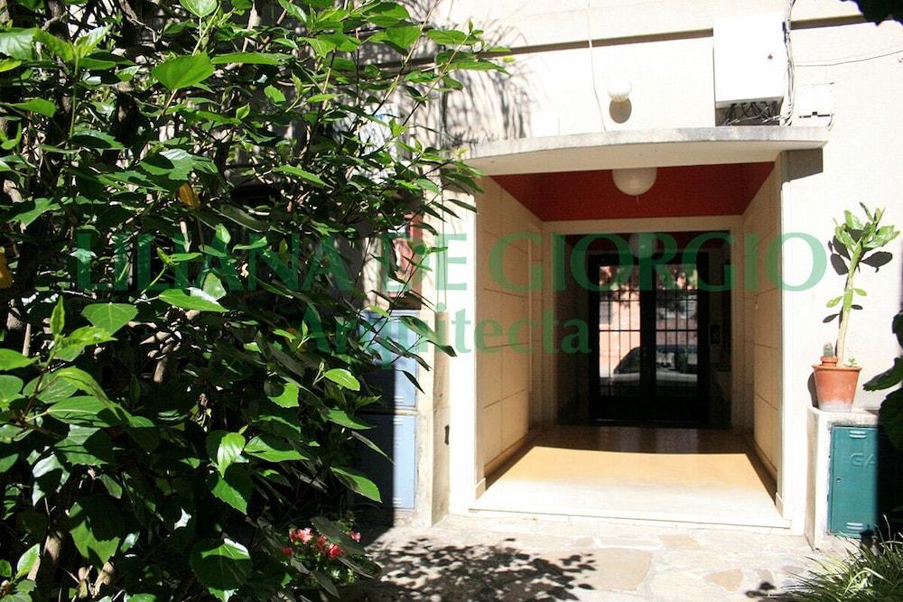 Incredible Entire Apartment With Large Terrace In Distinguished Area, Unique Exterior