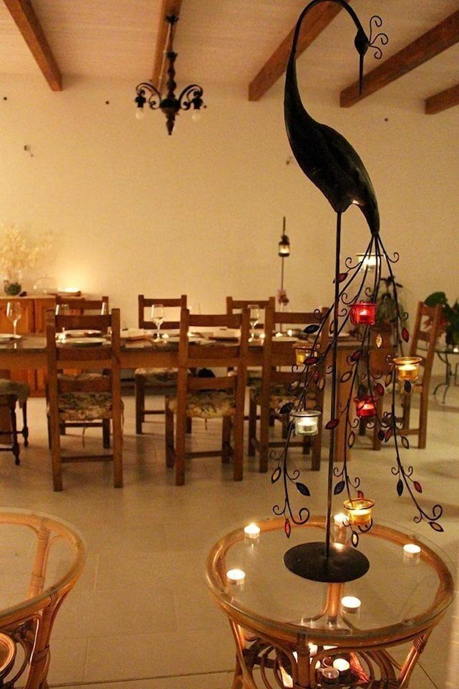 بد آند بريكفاست إيريني ماركيزي - جلوتين فري داخلي