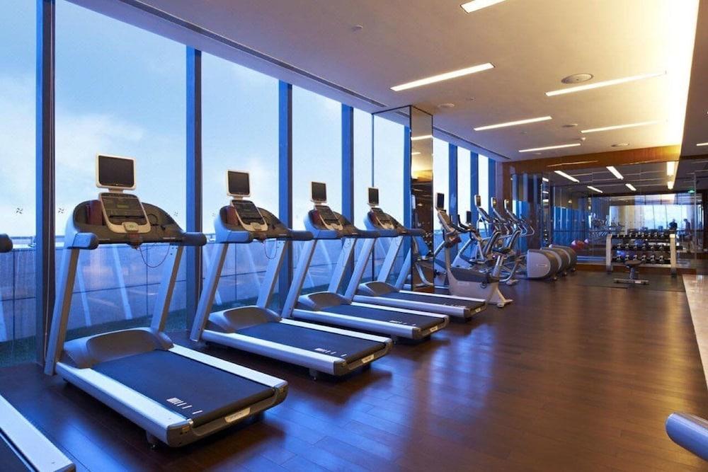 Four Points By Sheraton Langfang, Guan Gym