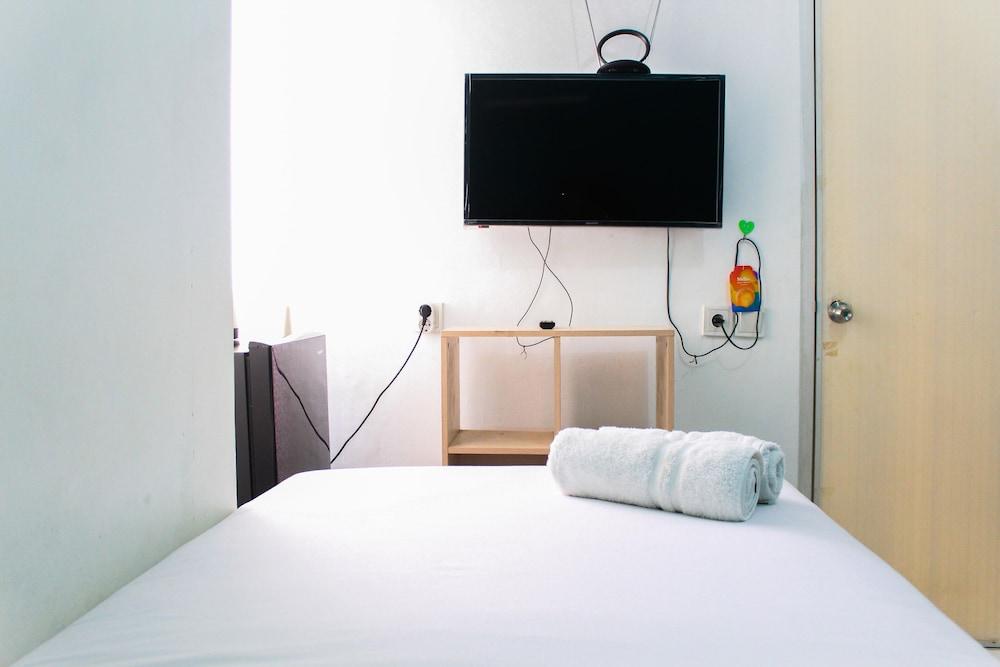 مينيماليست آند ستيليش ستوديو أيروبوليس تانغيرانج أبارتمنت داخلي