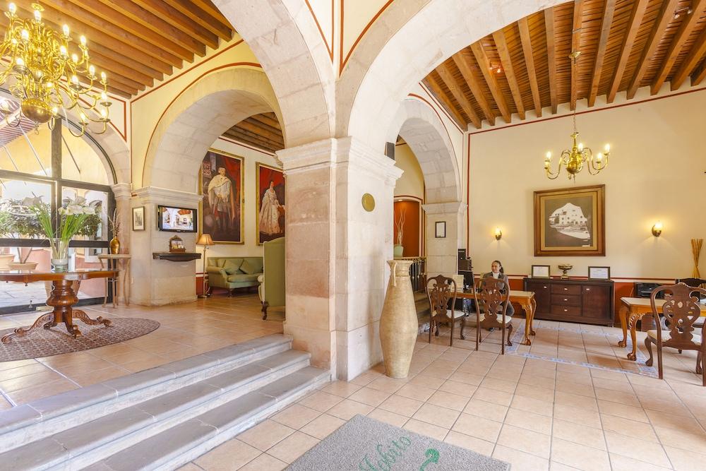 هوتل ميزون دو جوبيتو منطقة الاستقبال