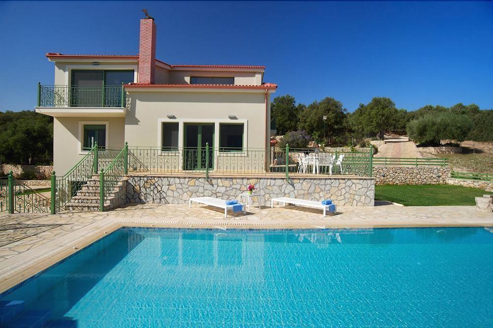Utopia Luxury Villa