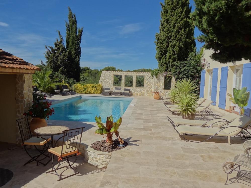 La Bastide De Font-Clarette Waterslide