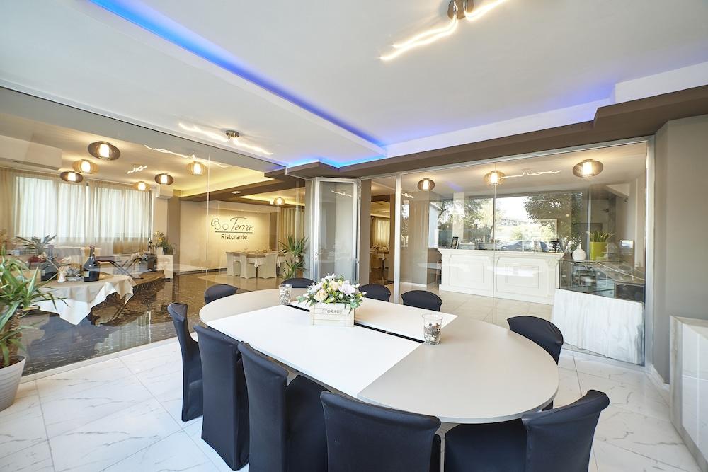 ألبيرجو نوفو بيلفيدير