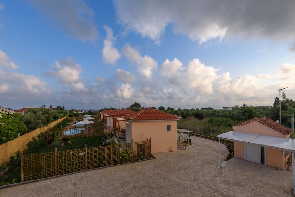 Coastal Dreamy Retreat, Dive in Dimitra's Paradise Exterior