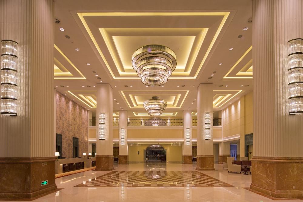 دوبل تري باي هيلتون نينجو - تشنكسياو الردهة