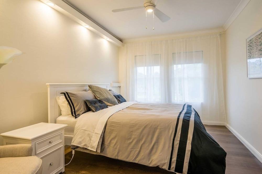 أيربان إسكايب باراماتا غرفة