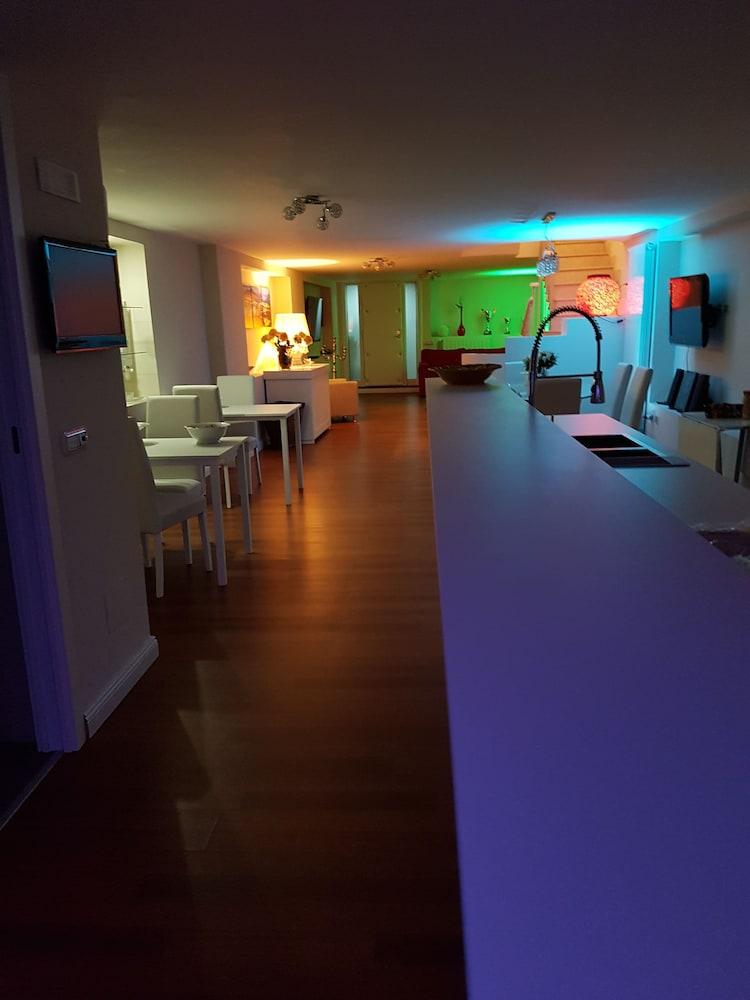 بي آند بي بومبي روينز ديه شارم الفندق من الداخل