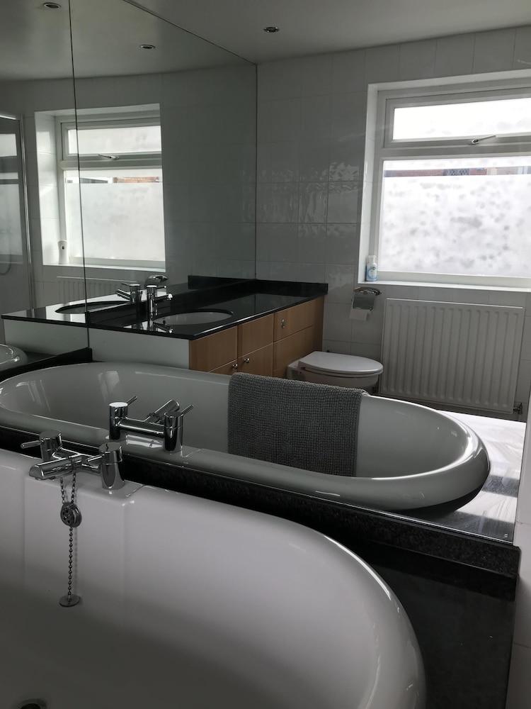 1 تويزيل لين حمام