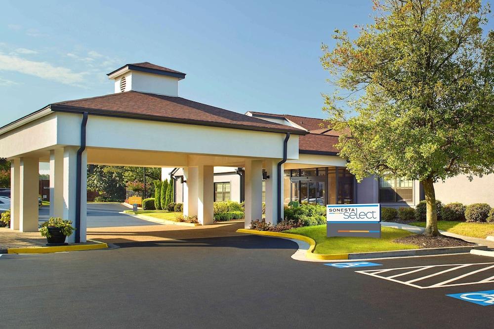 سونيستا سيليكت أتلانتا نوركروس