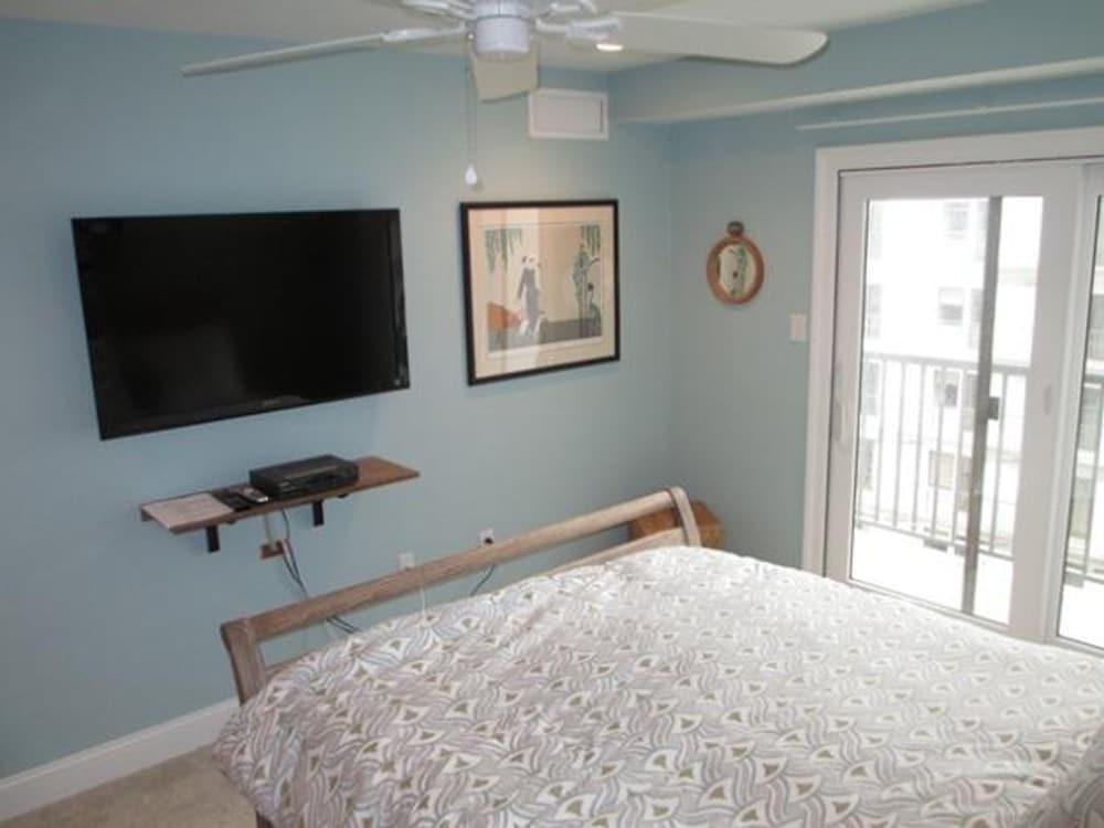 هينلوبين يونيت 607 باي لونج آند فوستر غرفة